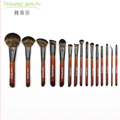 化妝刷套裝哪個好？挑選化妝刷都有哪些小技巧？